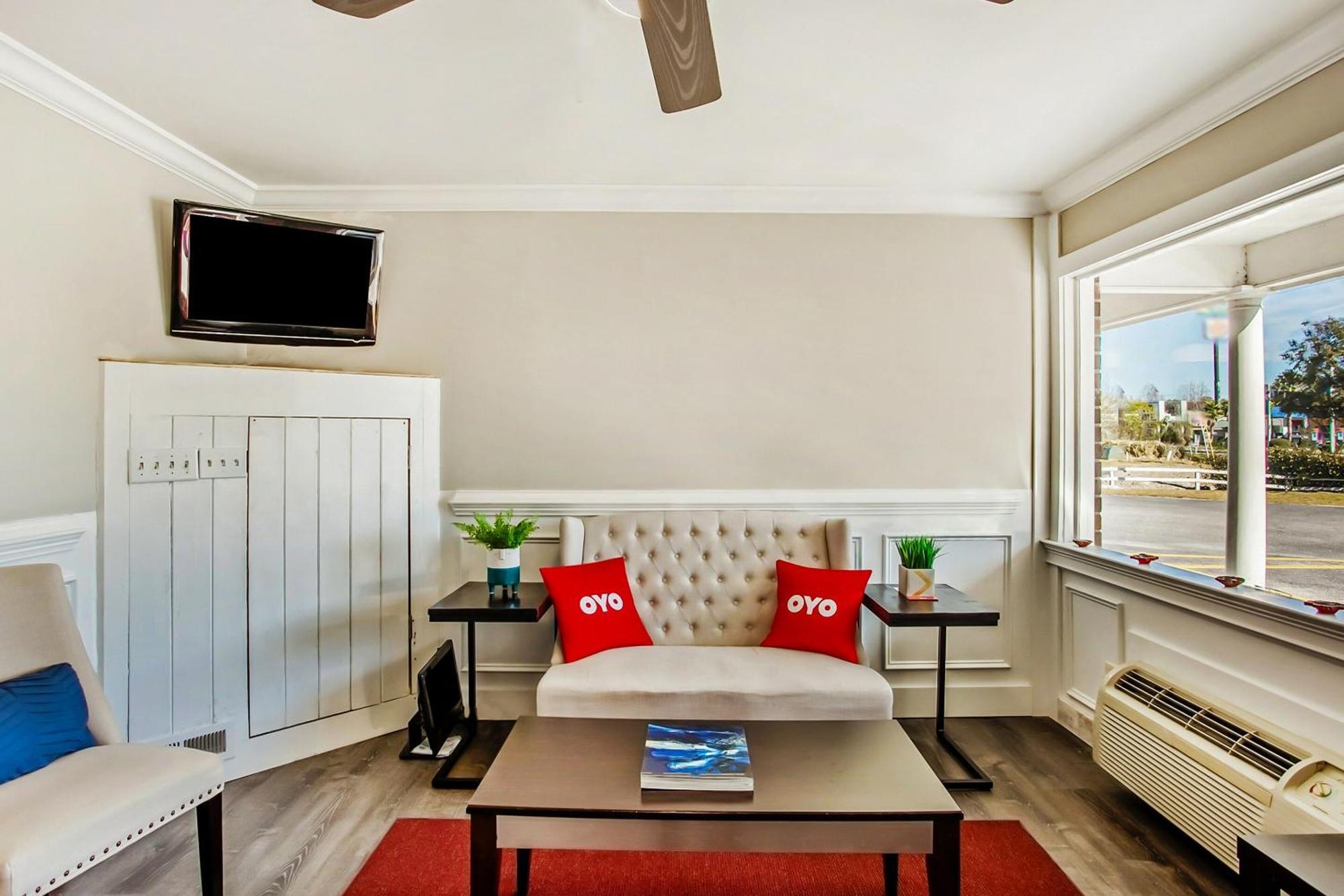 Oyo Hotel Ridgeland East Экстерьер фото